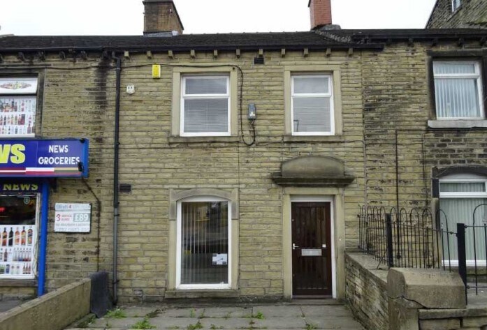 189 Blackmoorfoot Rd, Huddersfield for sale Primary Photo- Image 1 of 1