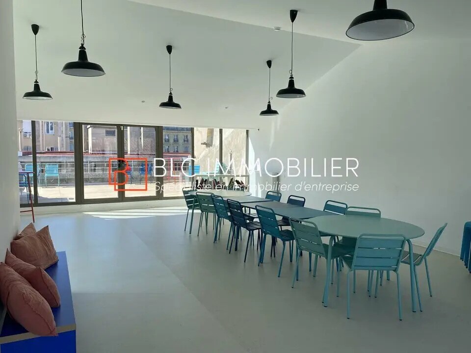 Office in Marseille to rent Interior Photo- Image 1 of 13