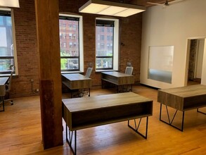 311 W Superior St, Chicago, IL for rent Interior Photo- Image 1 of 6