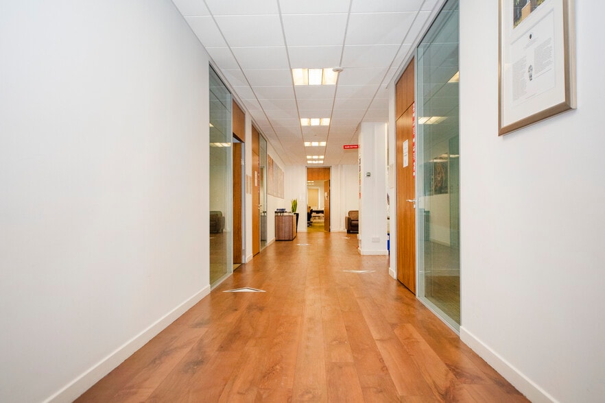 67-72 Regent Quay, Aberdeen for sale - Building Photo - Image 3 of 8