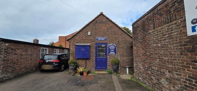 More details for 1 Kerridges Yard, George St, Hailsham - Retail to Rent
