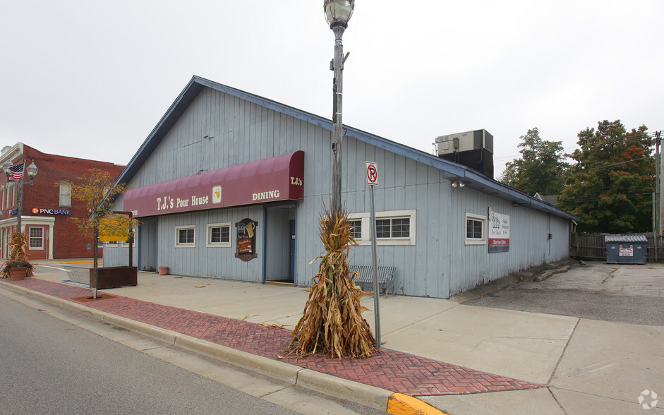 120 S State St, Gobles, MI for sale - Primary Photo - Image 1 of 1