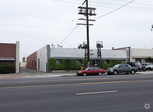 8111 Lankershim Blvd, North Hollywood, CA for rent Primary Photo- Image 1 of 3