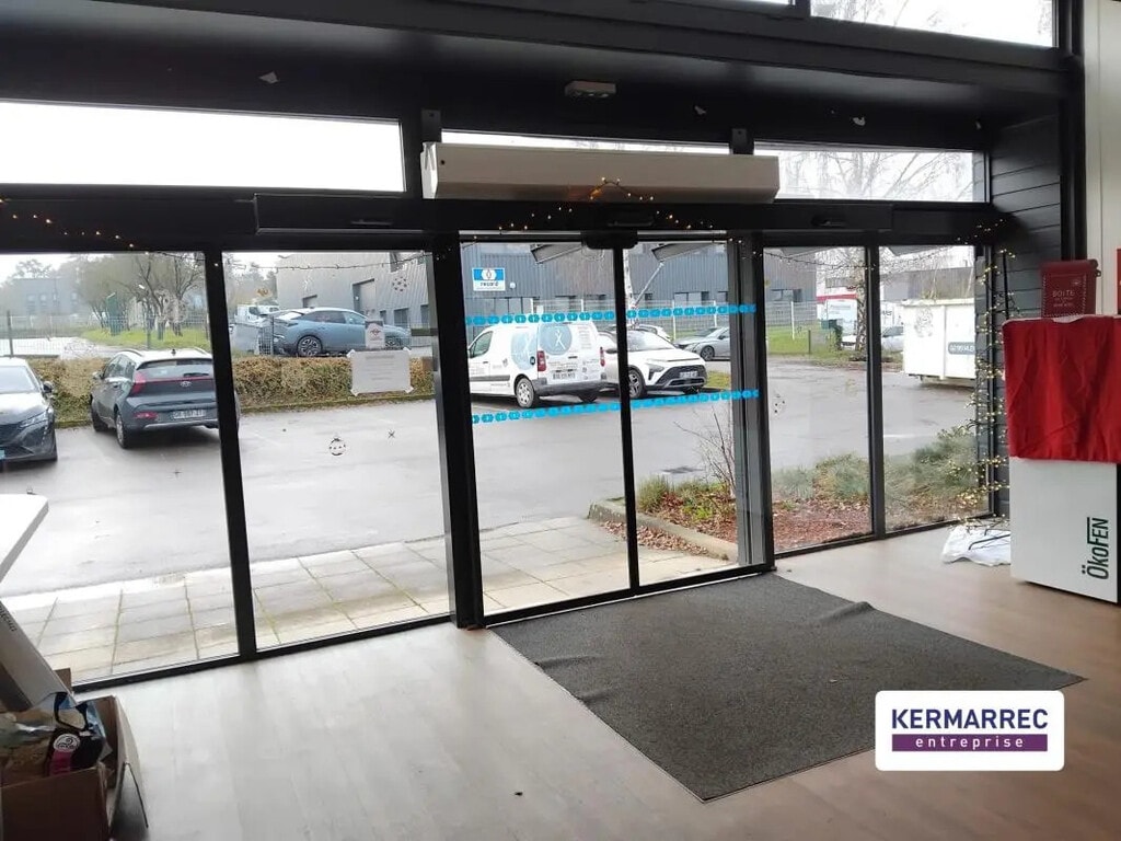 Vente Local d'activités 1 000 m² - Photo 1