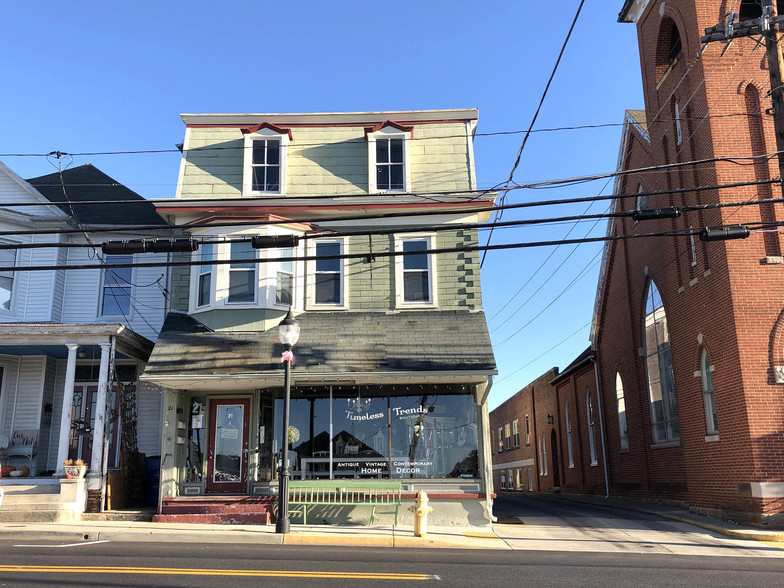 21 E Main St, Thurmont, MD for sale - Building Photo - Image 1 of 1