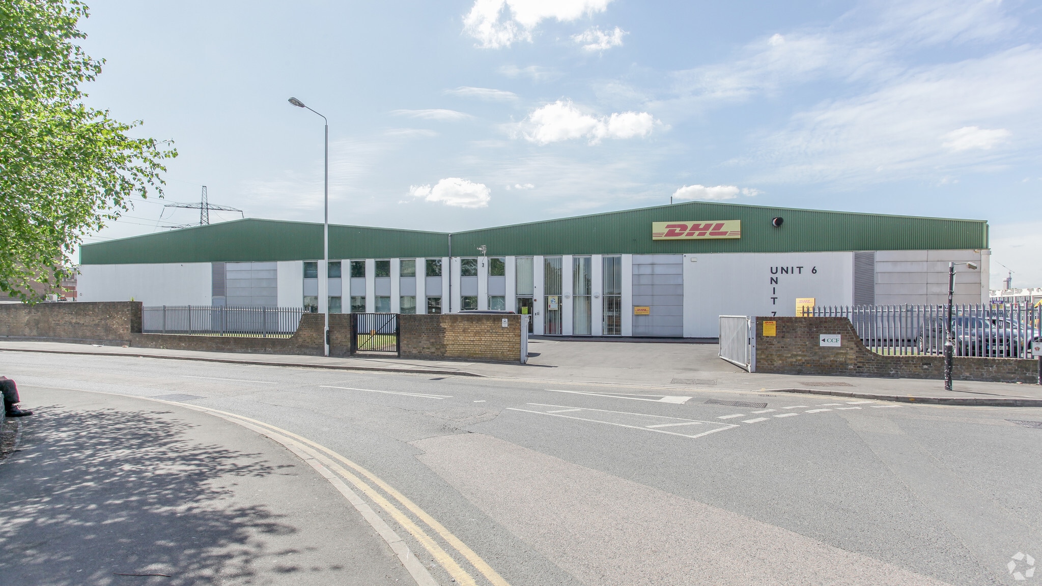 Cody Rd, London for sale Primary Photo- Image 1 of 1