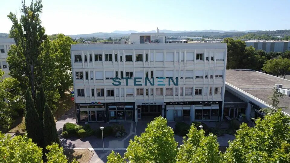 Office in Aix-en-Provence to rent Building Photo- Image 1 of 7