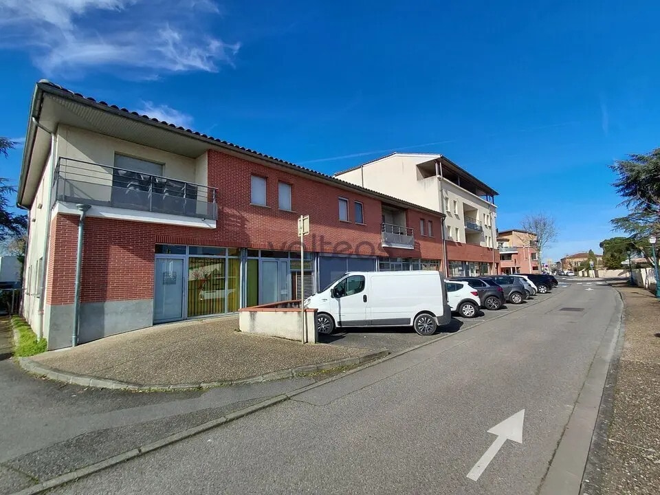 Vente Bureaux 141 m² - Photo 1