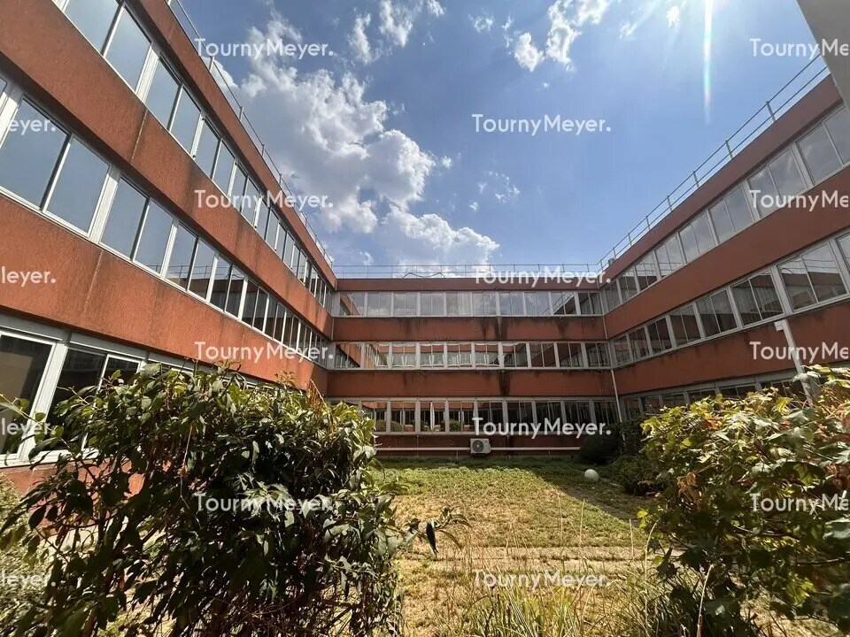 Office in Balma to rent Building Photo- Image 1 of 13