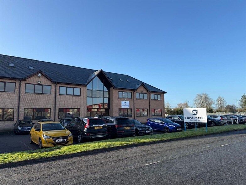 South Rd, Bridgend to rent - Building Photo - Image 2 of 8