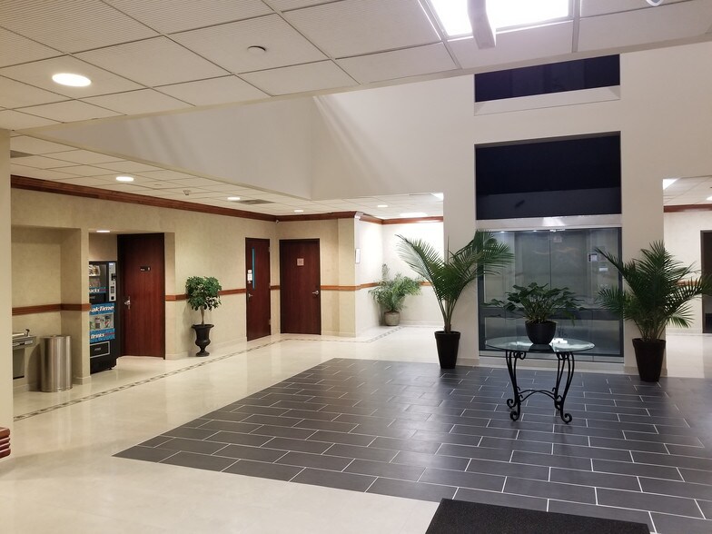 145 Wyckoff Rd, Eatontown 07724 Office for Rent UK