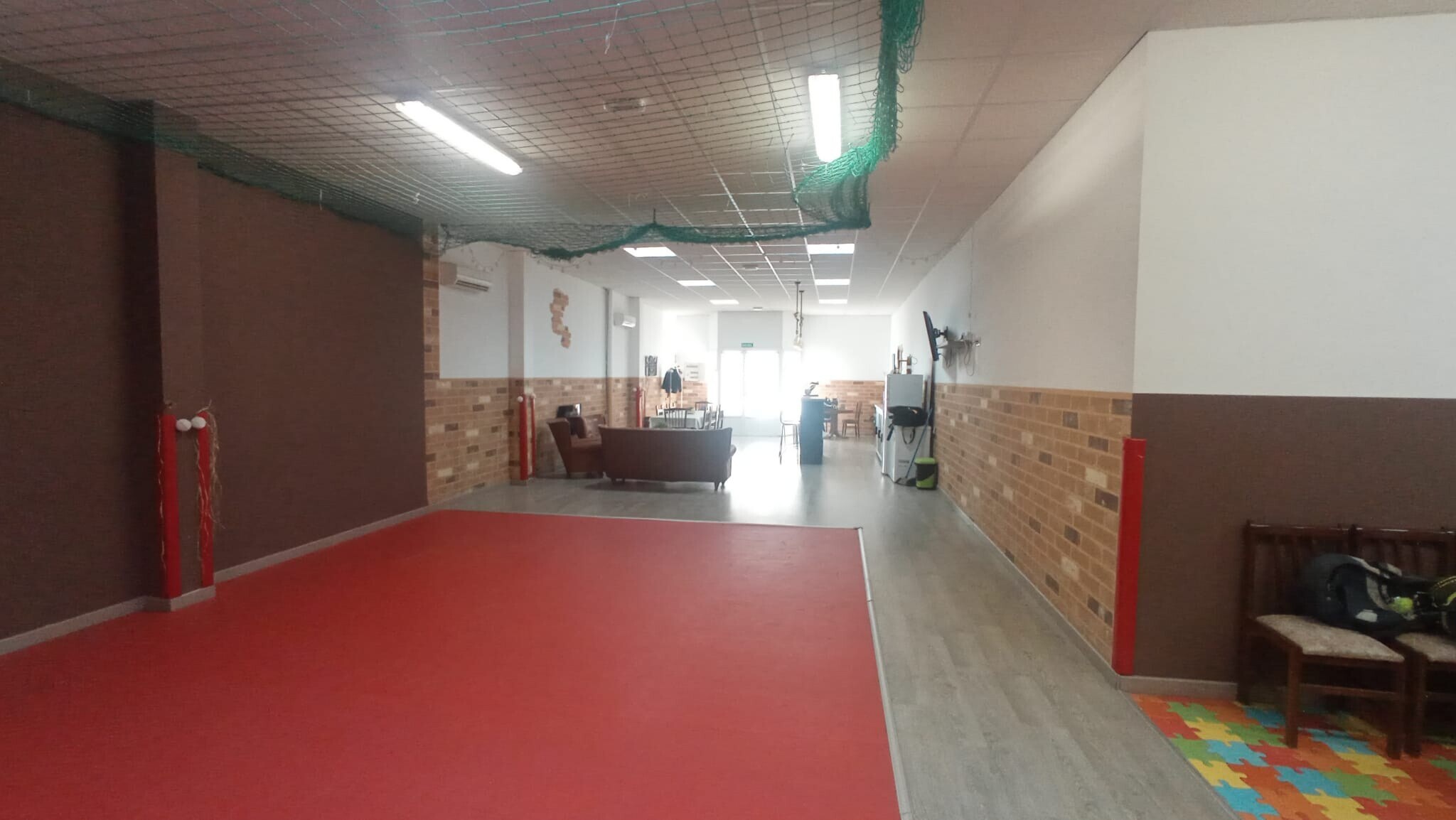 Retail in Fuensalida, Toledo to rent Interior Photo- Image 1 of 3