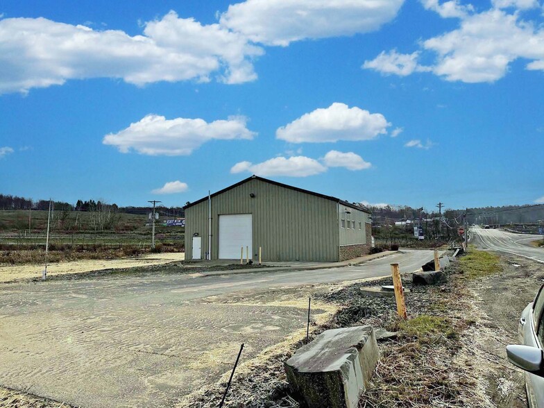 2390 PA-848 (Harford Road), New Milford, PA for sale - Building Photo - Image 3 of 5