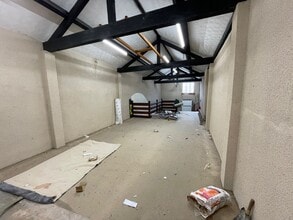 7-9 St. Peter St, Blackburn to rent Interior Photo- Image 2 of 5