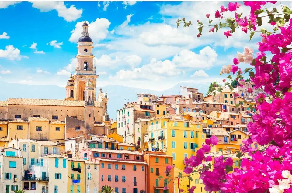 Retail in Menton for sale Building Photo- Image 1 of 2