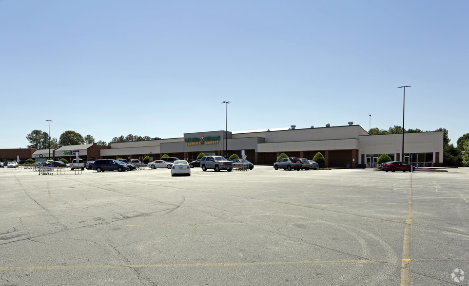 7520-7587 Highway 85, Riverdale, GA for rent - Primary Photo - Image 1 of 33