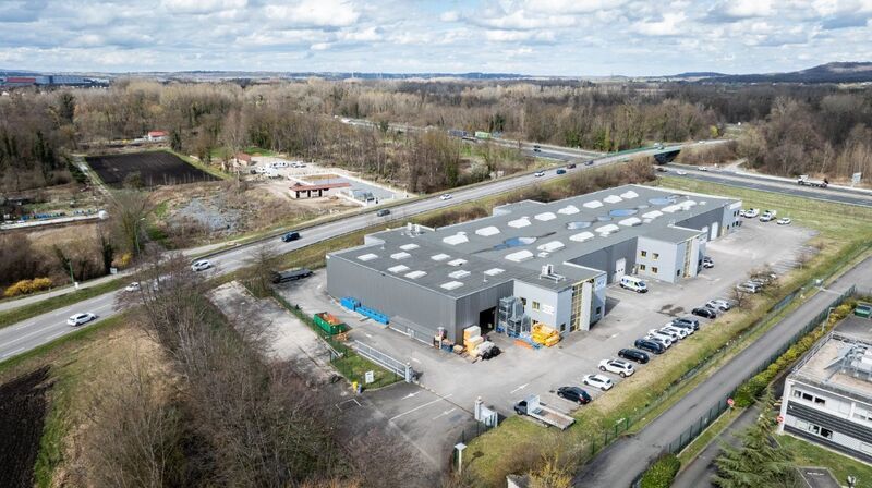 Light Industrial in La Verpillière to rent Aerial- Image 1 of 6