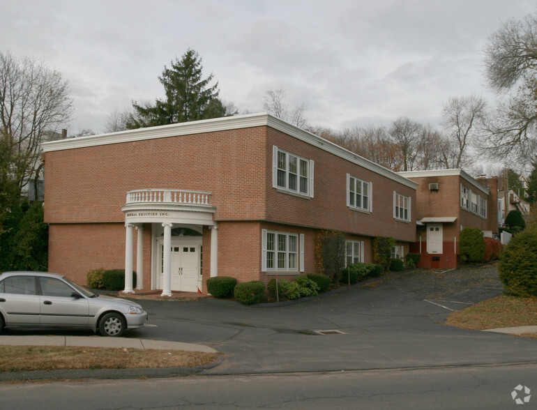 318 Main St, Berlin, CT for sale - Building Photo - Image 1 of 1