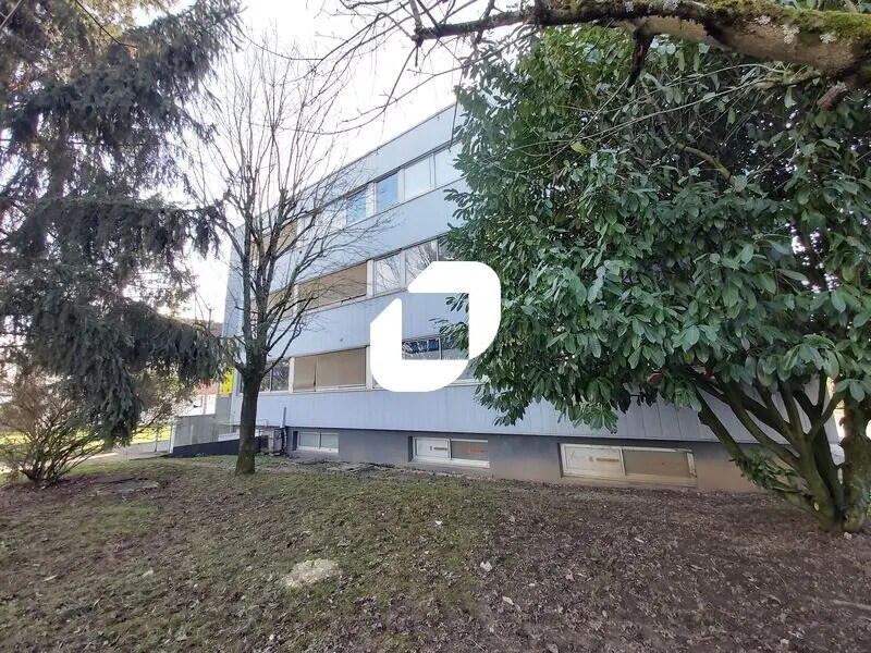 Office in Les Ulis to rent Building Photo- Image 1 of 13