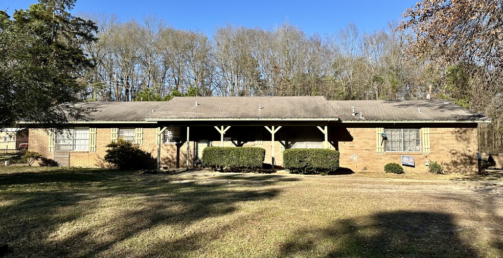 9 Dogwood Ln, Texarkana, TX for sale - Primary Photo - Image 1 of 1