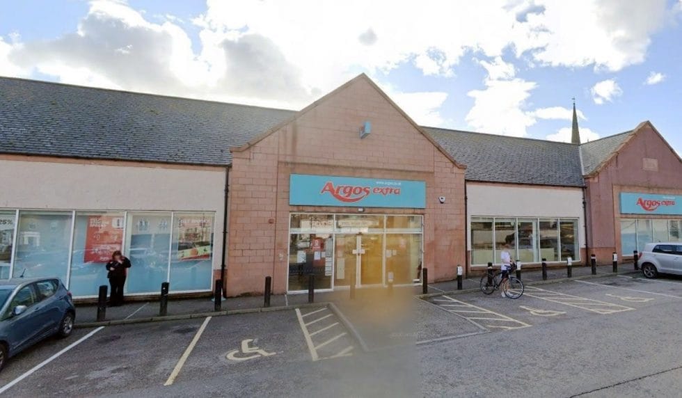 New Wynd, Montrose for sale - Building Photo - Image 2 of 2