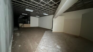 2382 N Germantown Pky, Cordova, TN to rent Interior Photo- Image 2 of 2