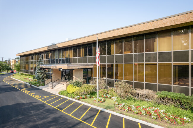 More details for 560 Sylvan Ave, Englewood Cliffs, NJ - Office, Office/Medical for Rent