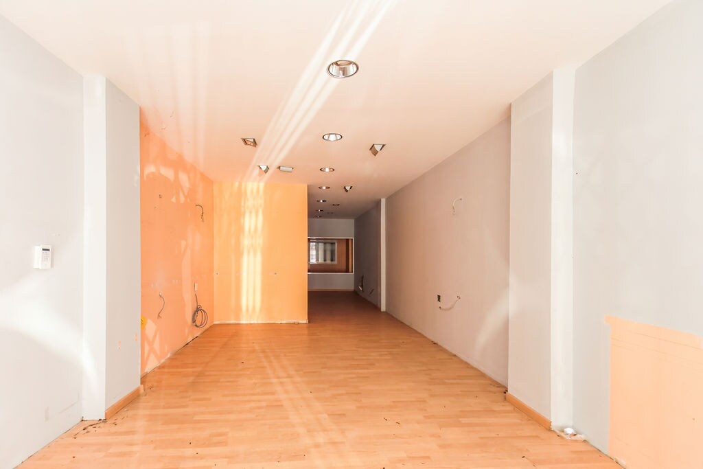 Reus, TAR 43205 - Unit 01 -  - Interior Photo - Image 2 of 9