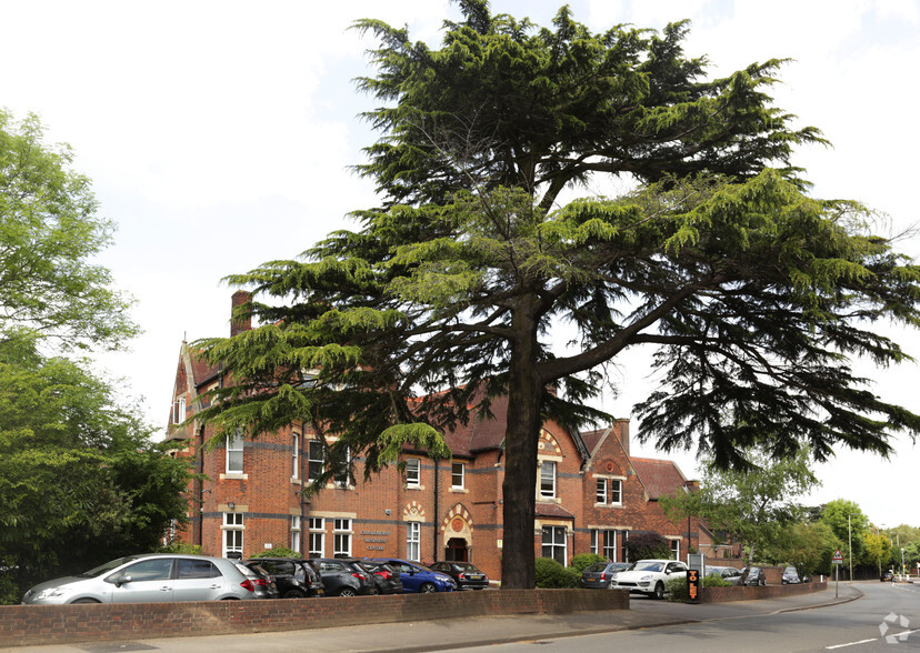 1A Bromley Ln, Chislehurst for rent - Building Photo - Image 2 of 7