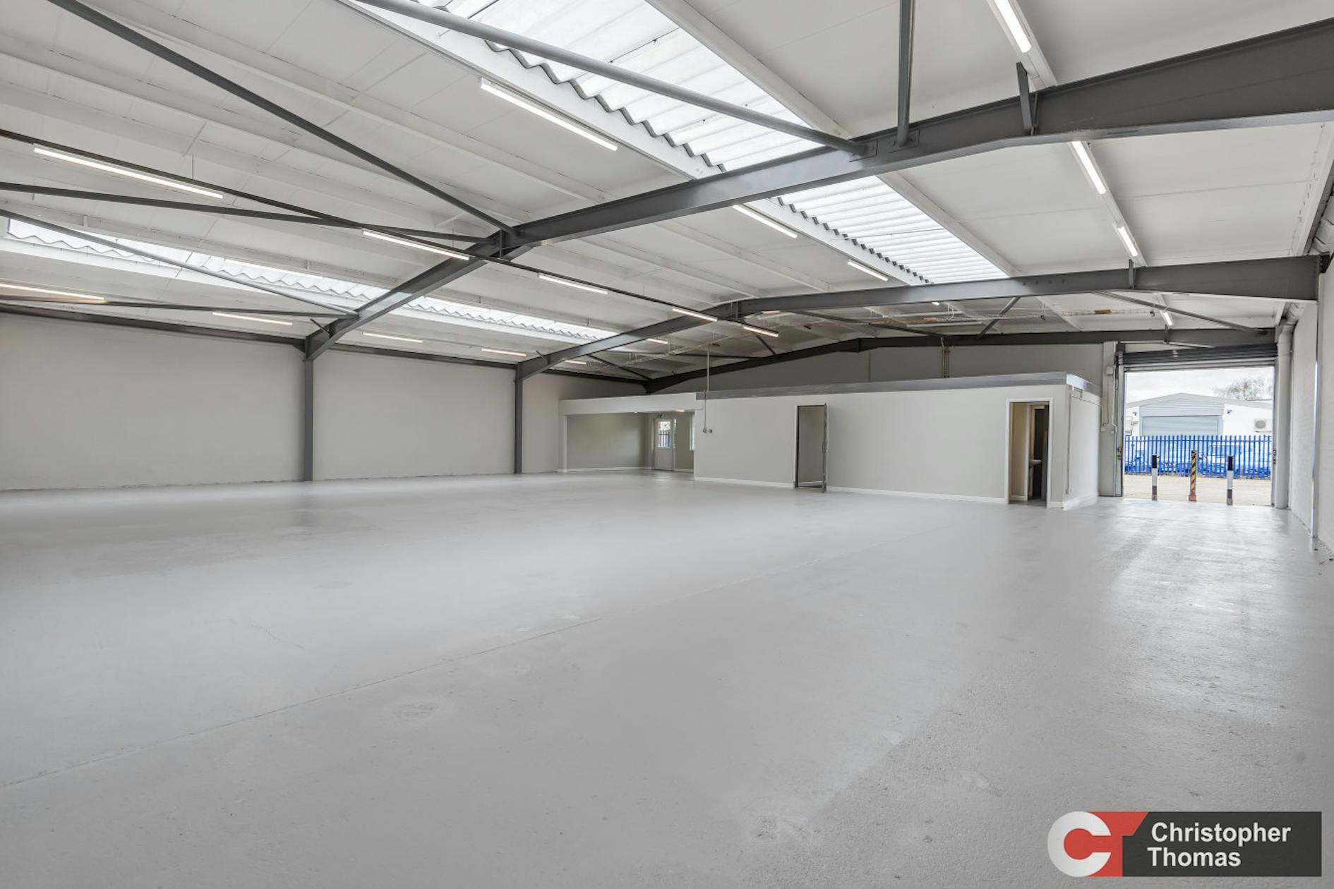 Dedworth Rd, Windsor to rent Interior Photo- Image 1 of 4