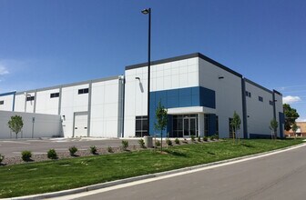 200 E 55th Ave, Denver, CO to rent Building Photo- Image 1 of 1