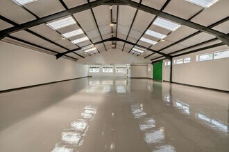 Thomas St, Manchester to rent Interior Photo- Image 2 of 5