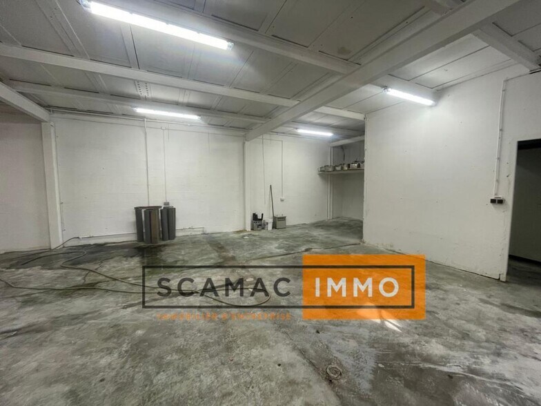 Light Industrial in Corbeil-Essonnes for sale - Interior Photo - Image 3 of 6