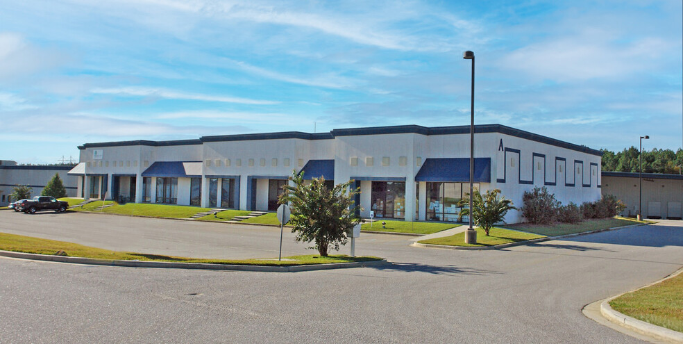 193-195 Regional Pky, Orangeburg, SC for rent - Building Photo - Image 1 of 3