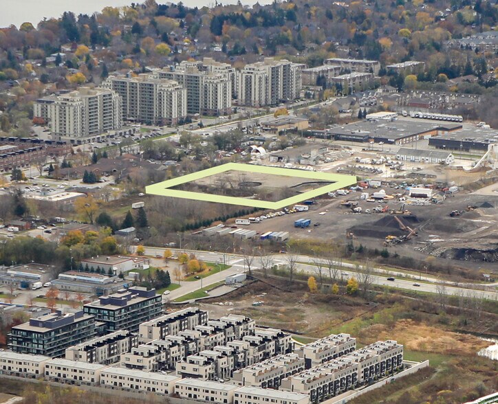 1020 Emery Av, Burlington, ON for sale - Building Photo - Image 1 of 1