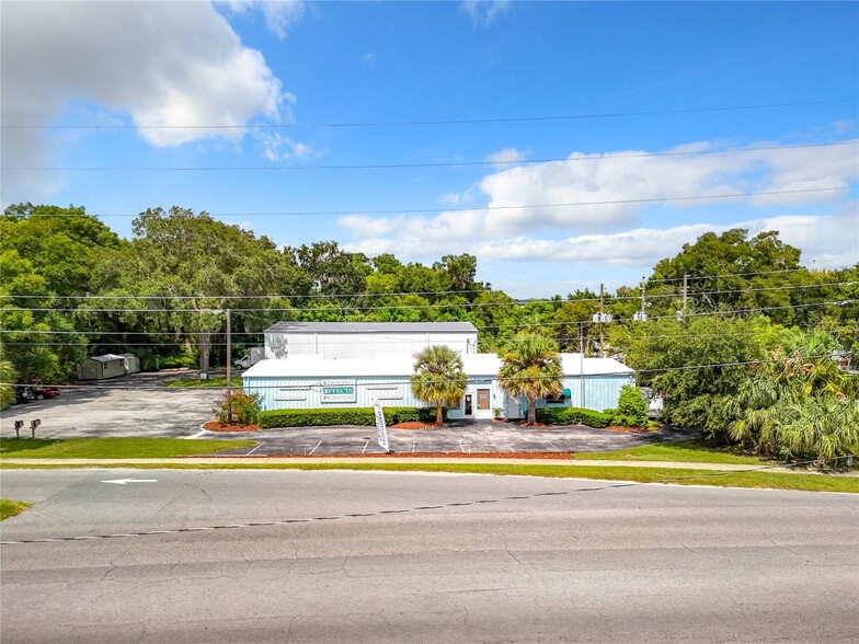 2095 Bay Rd, Mount Dora, FL for rent - Building Photo - Image 2 of 35