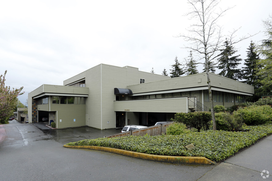 19530 International Blvd, Seatac, WA for rent - Building Photo - Image 2 of 5