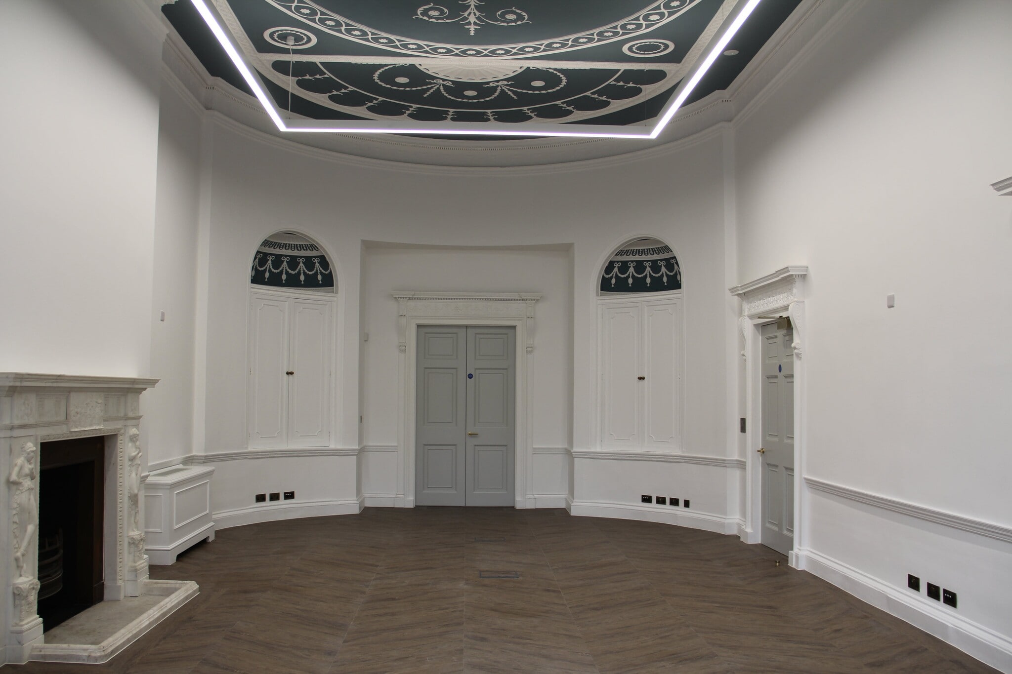 30 Portland Pl, London to rent Interior Photo- Image 1 of 13