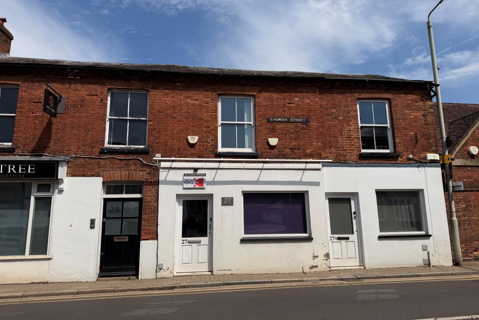 27 Church St, Rickmansworth to rent Building Photo- Image 1 of 2