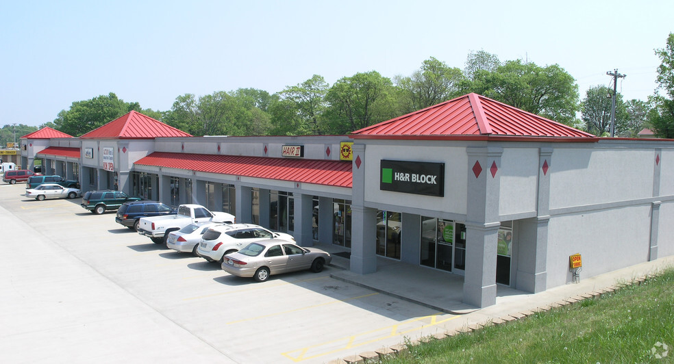 230 Dover Rd, Clarksville, TN for sale - Building Photo - Image 1 of 1