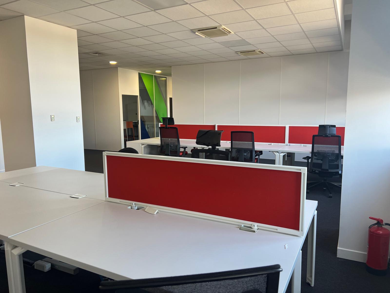 Office in Marseille to rent Building Photo- Image 1 of 10