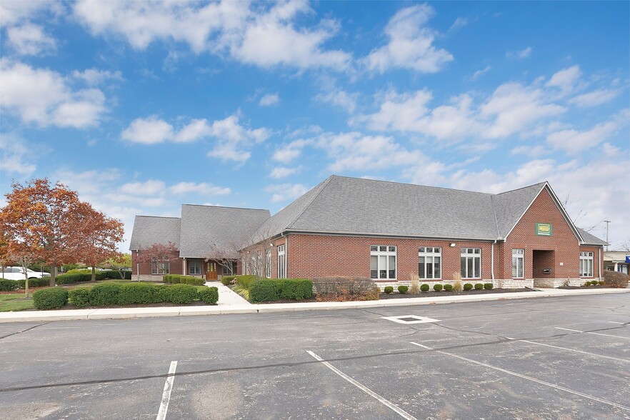 3499 Main St, Hilliard, OH for rent - Building Photo - Image 1 of 23