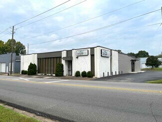 More details for 230 East St N, Talladega, AL - Office/Medical for Rent