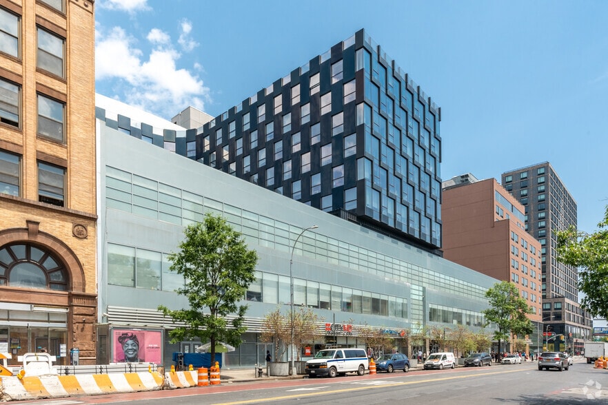 159 E 125th St, New York, NY to rent - Building Photo - Image 3 of 17