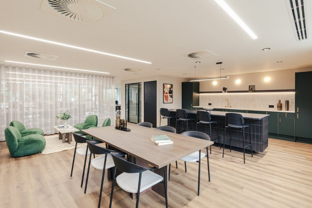 68-70 London Rd, Twickenham to rent Interior Photo- Image 1 of 10