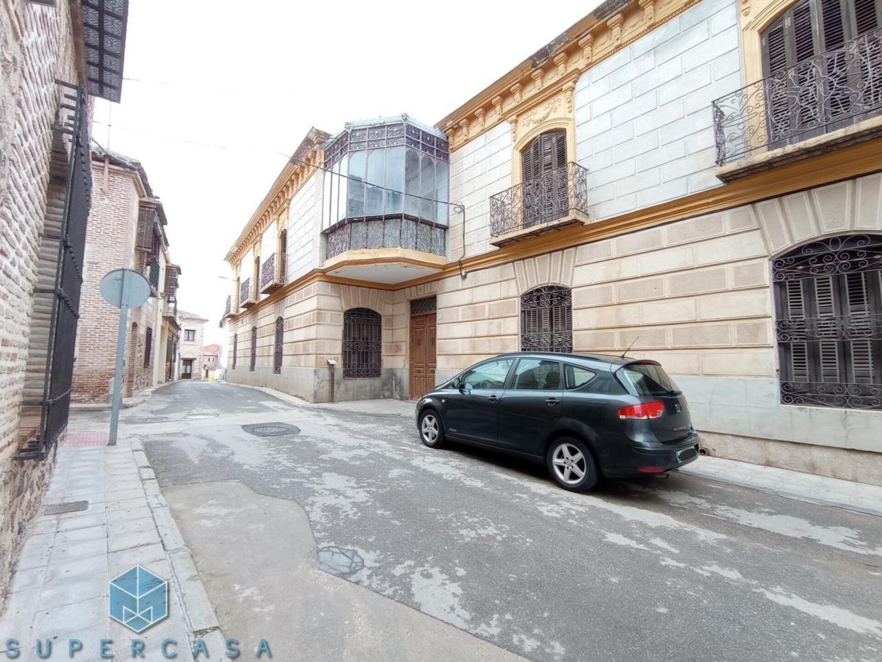 Calle Mártires, Polán, Toledo for sale Primary Photo- Image 1 of 31