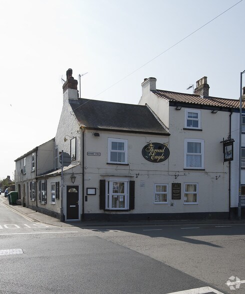 1-2 Exchange St, Driffield for sale - Primary Photo - Image 1 of 1