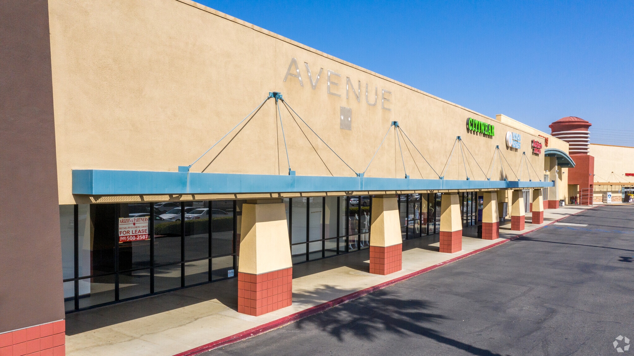 700-784 N Main St, Corona, CA to rent Building Photo- Image 1 of 3