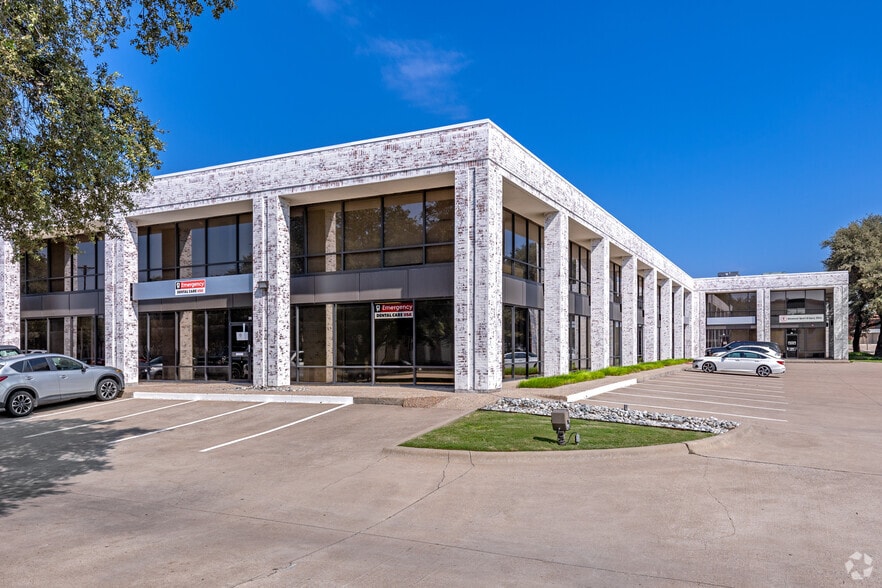 4801 Spring Valley Rd, Farmers Branch, TX for rent - Primary Photo - Image 1 of 10