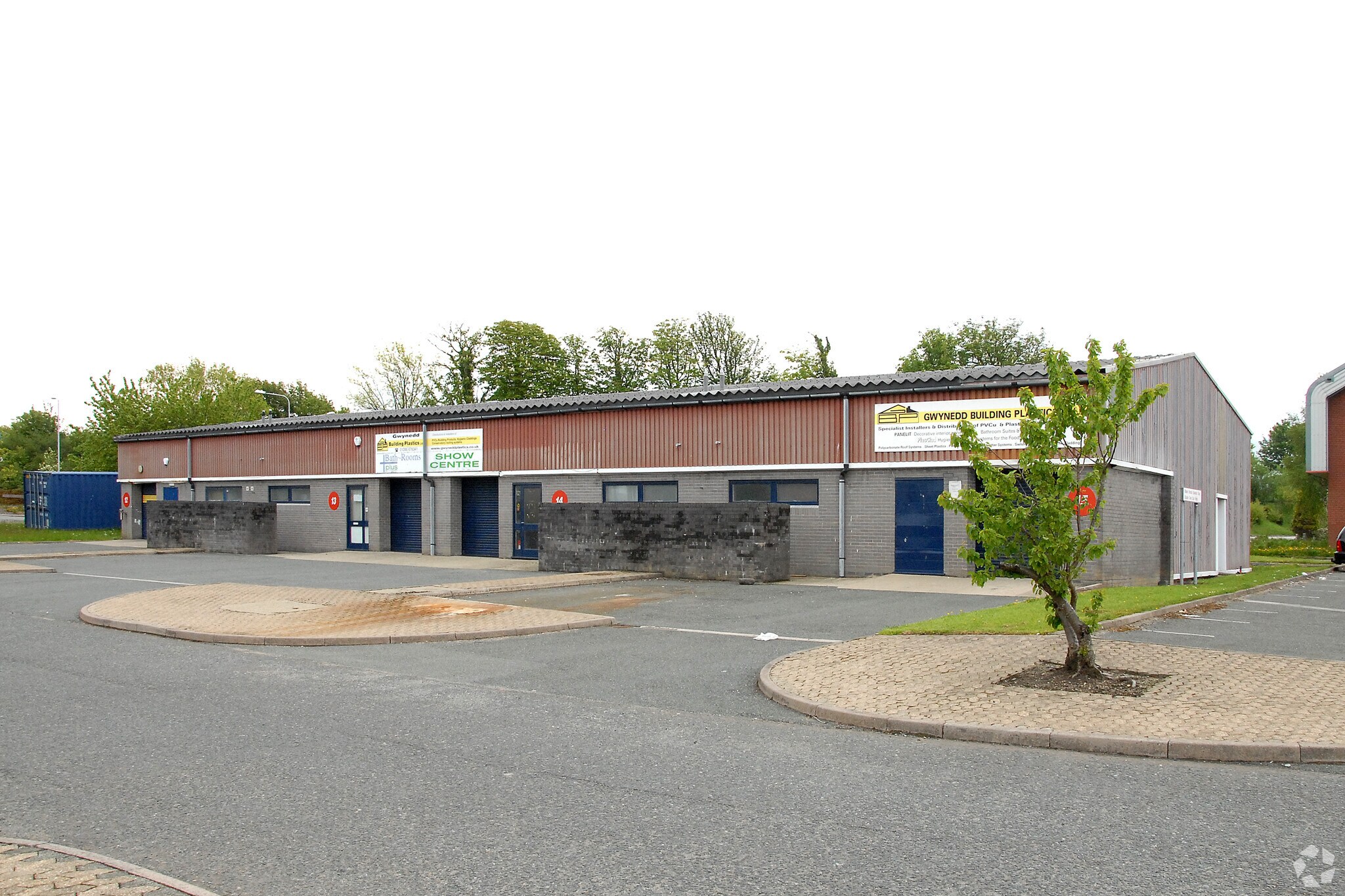 Llanberis Rd, Caernarfon for sale Primary Photo- Image 1 of 1